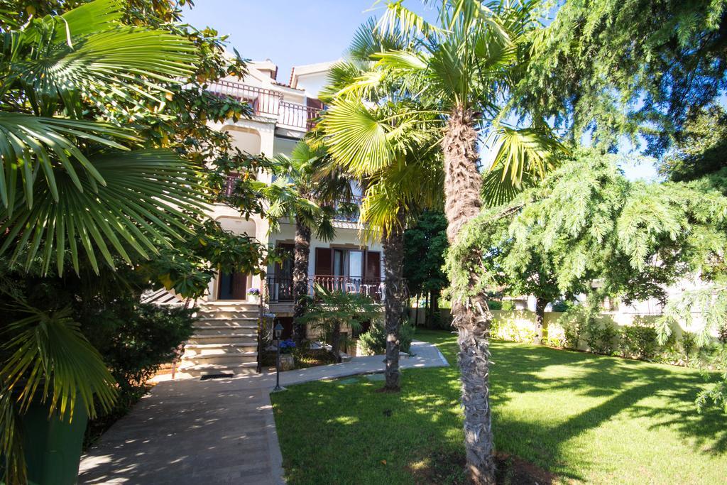 Apartments Lidija Umago Exterior foto